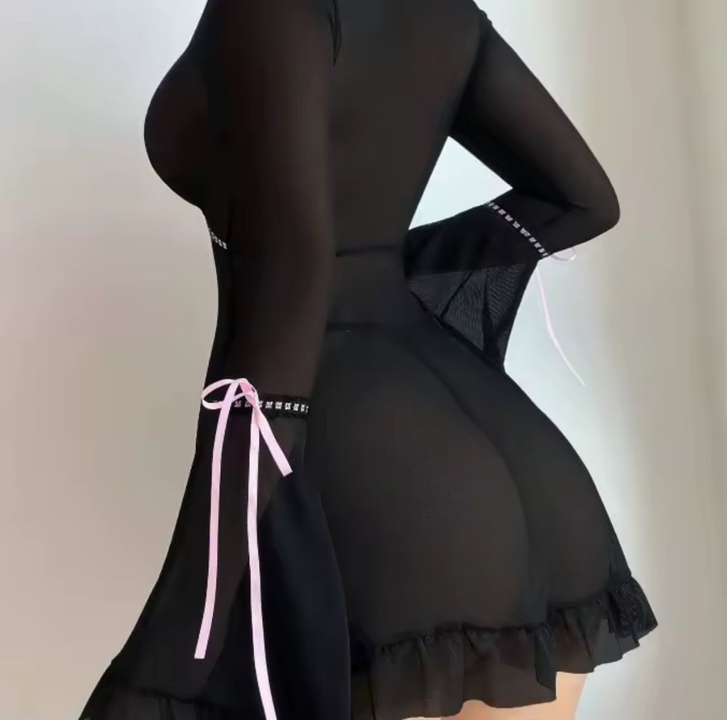 Midnight Ruffle